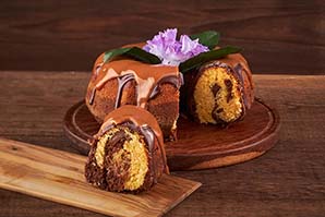 Ponqué con Chocolate y Arequipe