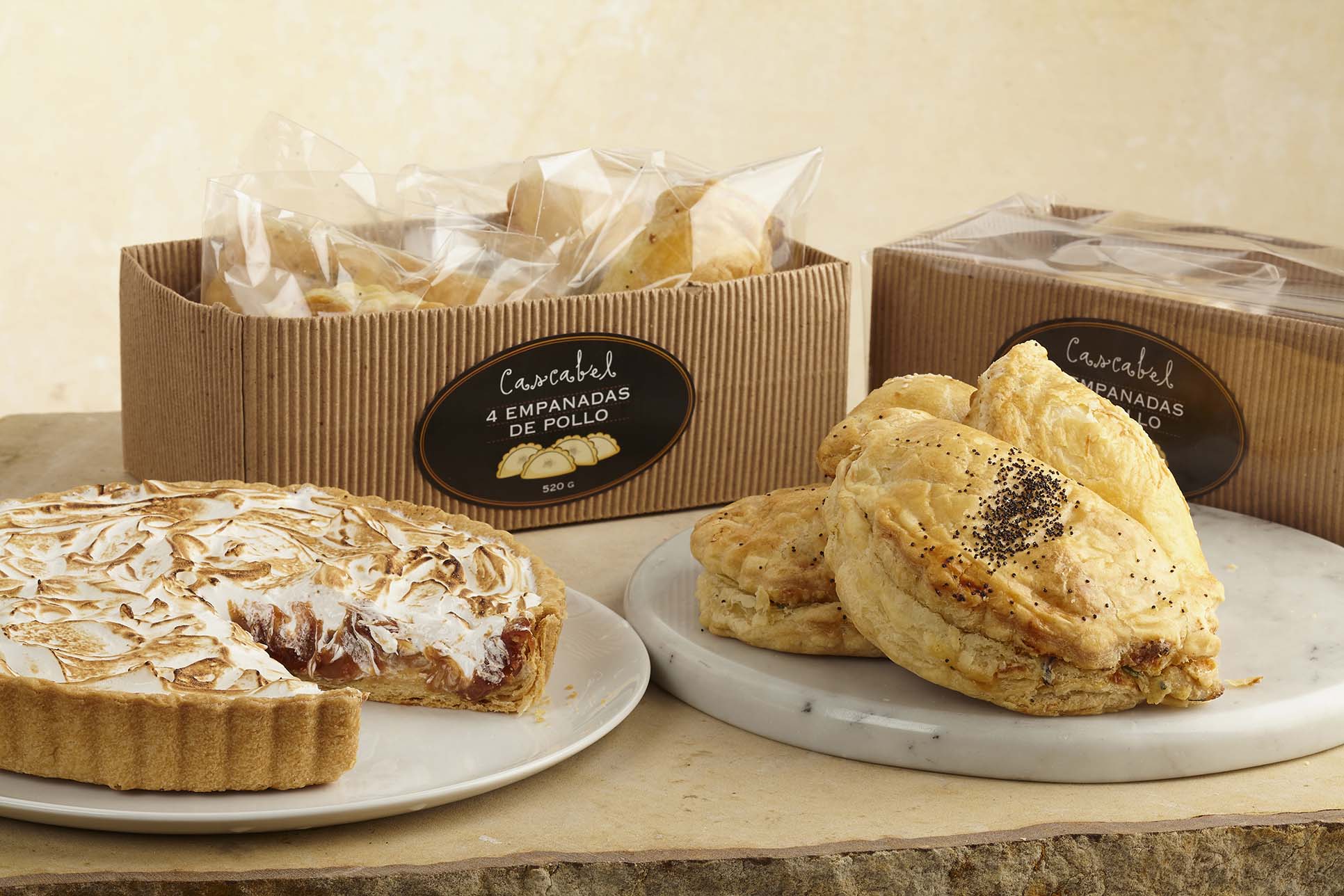 Empanadas y Tarta de Guayaba